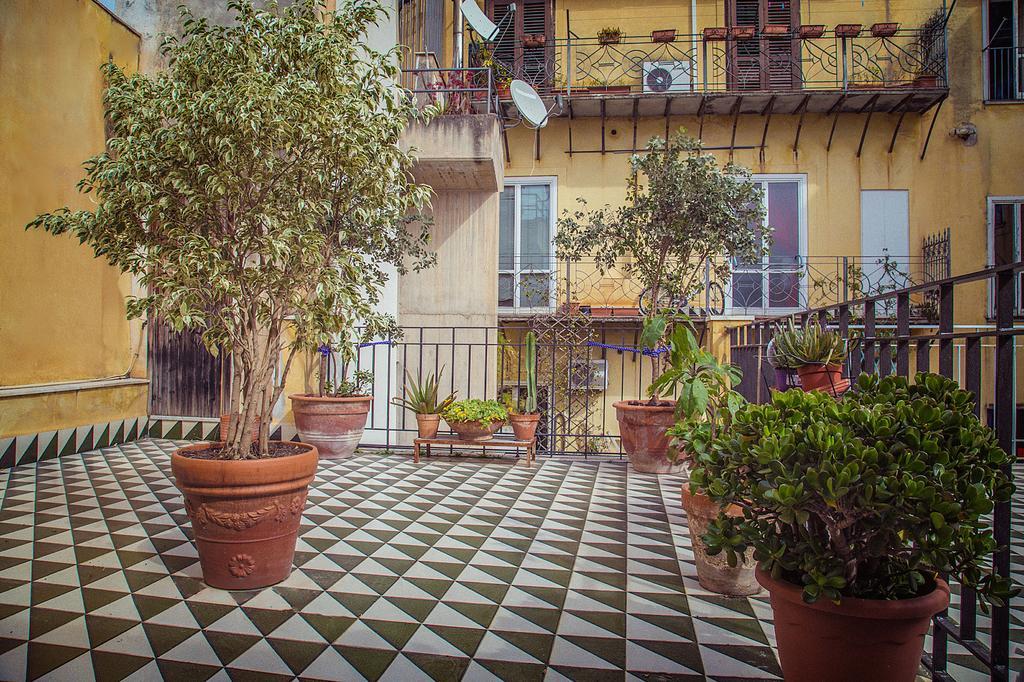 パレルモPalazzo Trinacriaアパートメント エクステリア 写真